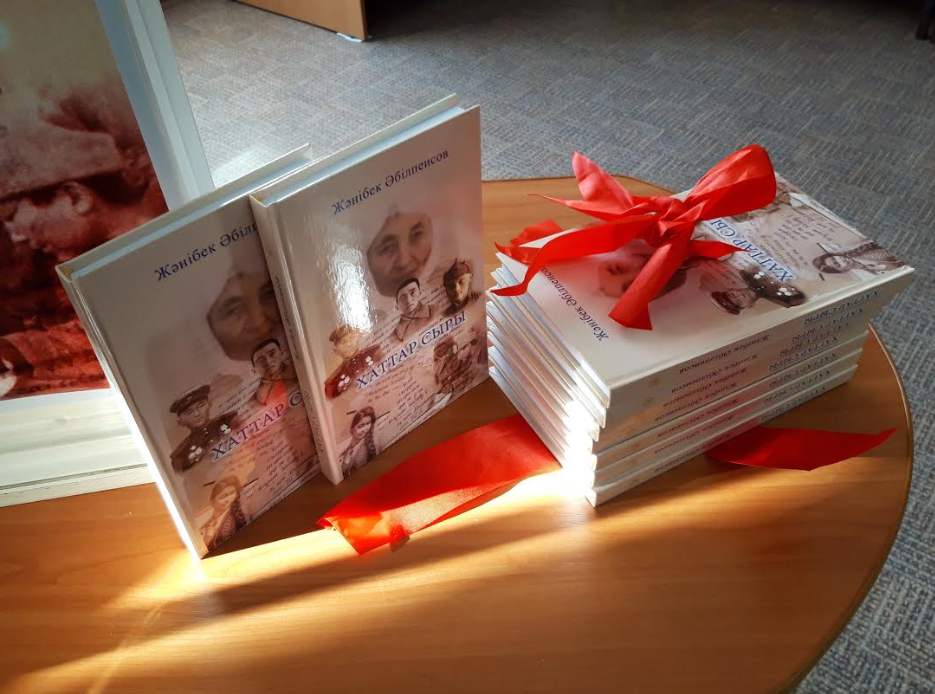 Maıdanǵa baryp qaıtqan hattar kitap bolyp shyqty