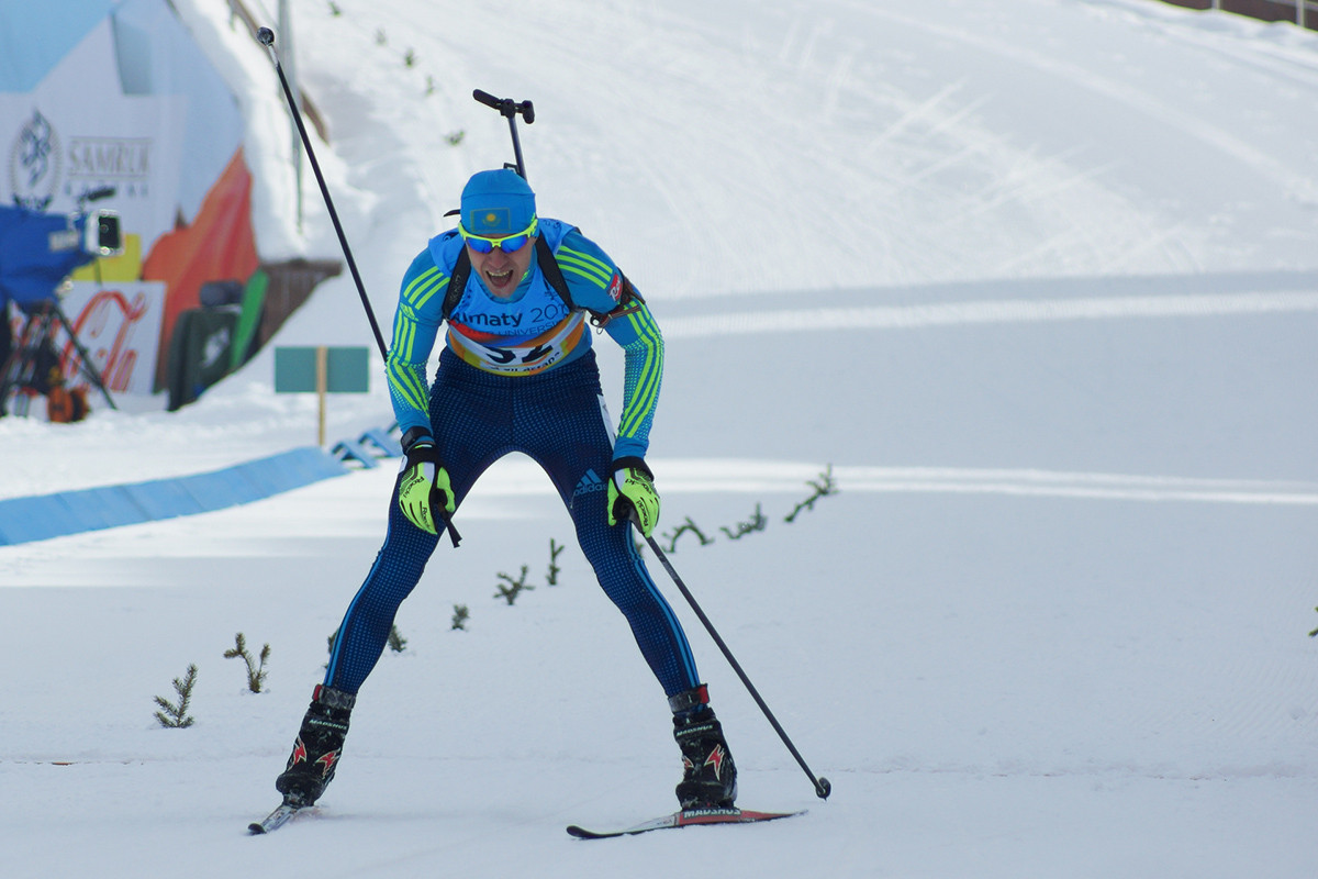Bıatlonshy Roman Eremın Álem kýboginde úzdik jıyrmalyqqa endi