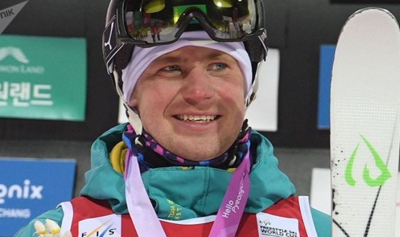 Dmıtrıı Reıherd álem kýboginde úzdik úshtikke endi