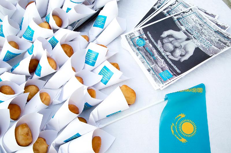 Máskeýde Lenıngrad blokadasyna arnalǵan aksııa ótti 