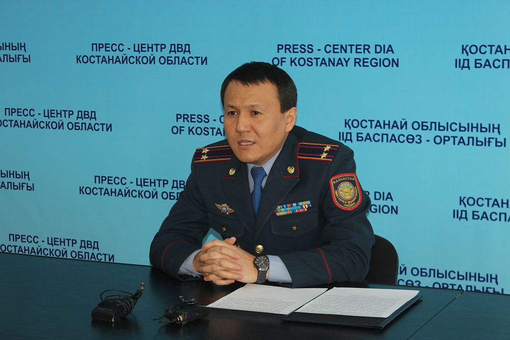 Qostanaıda polıseı paradan bas tartty