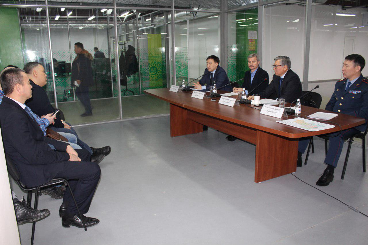 «Almaty – adaldyq alańy» jobalyq ofısiniń jumysyna qatysty brıfıng ótti