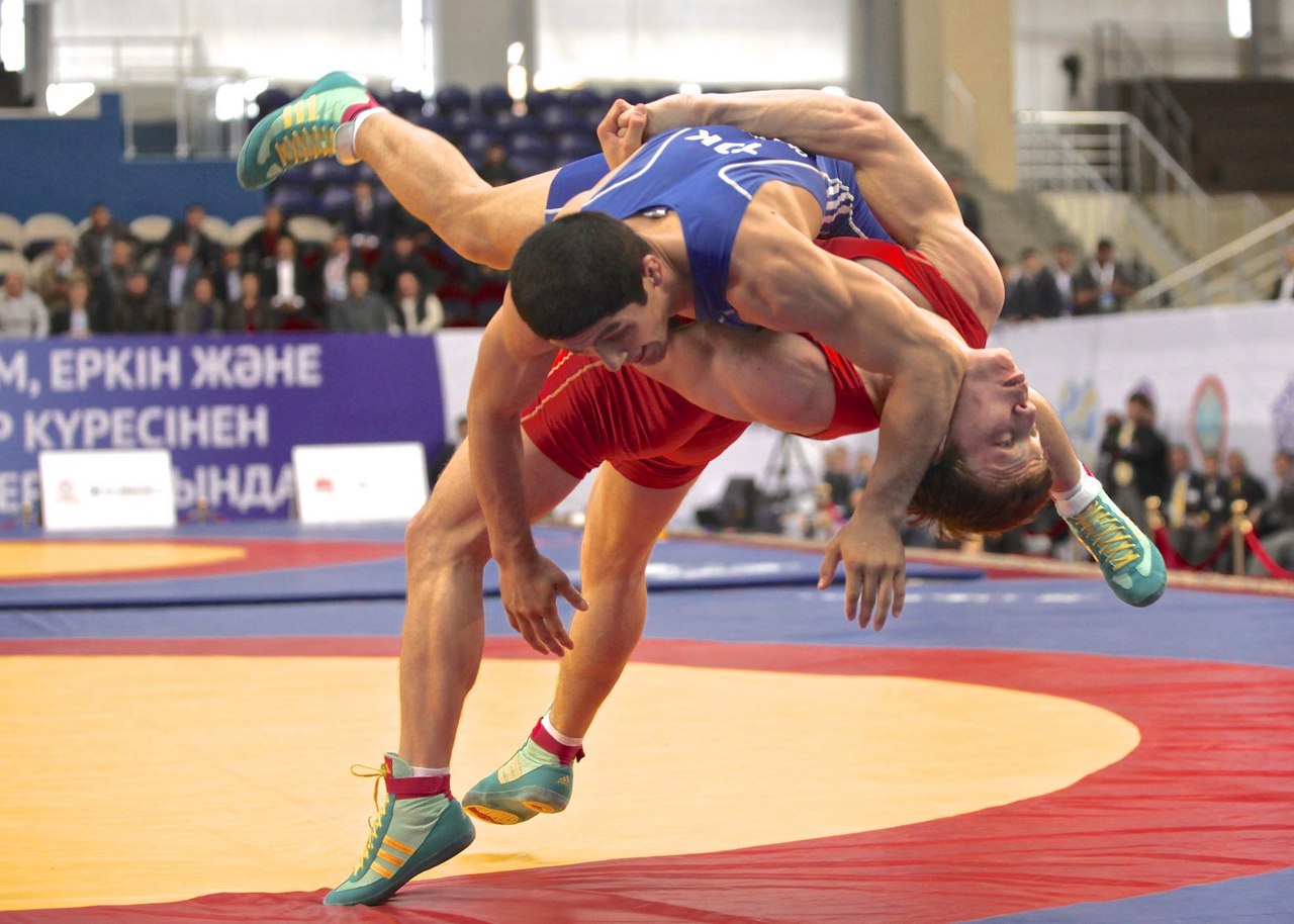 Soltústik Qazaqstanda grek-rım kúresinen halyqaralyq jarys ótti  