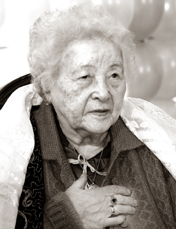 Gúlnár Dýlatova. «Oılan, qazaq!»