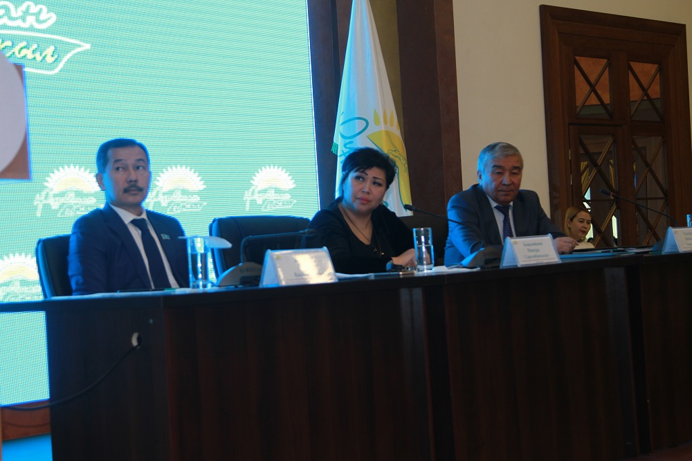 Bas partııanyń baǵdarlamasy talqylandy