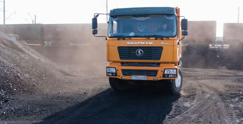 О́tken táýlikte elordaǵa 828 tonna kómir jetkizildi