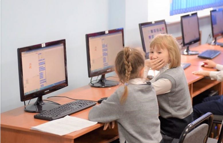 Astananyń barlyq mektebi Wi-Fi-ǵa qosylady