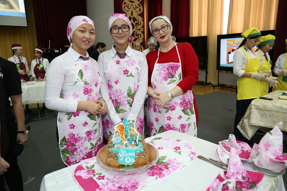 «Tátti kitap» oqýǵa qyzyqtyrady