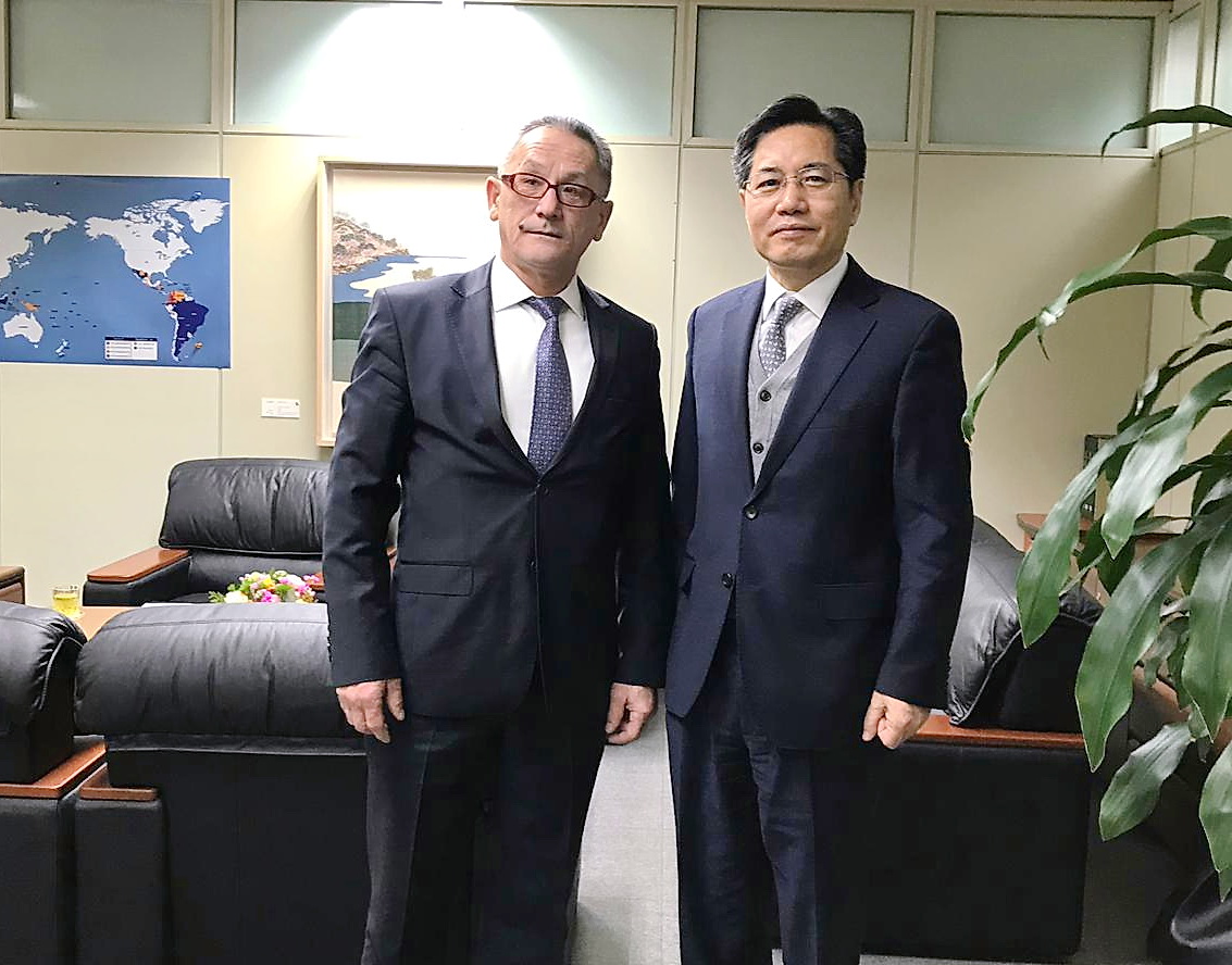 Qazaqstan men Ońtústik Koreıa eki el azamattarynyń ózara saparlary máselelerin talqylady