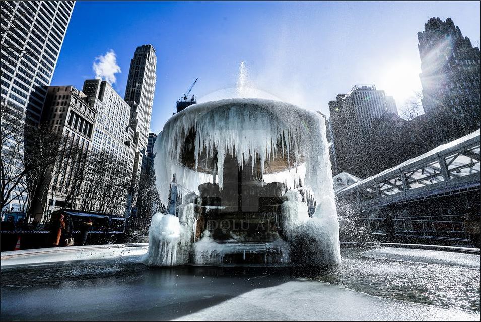 Amerıkadaǵy úskirik aıaz (fotoreportaj)