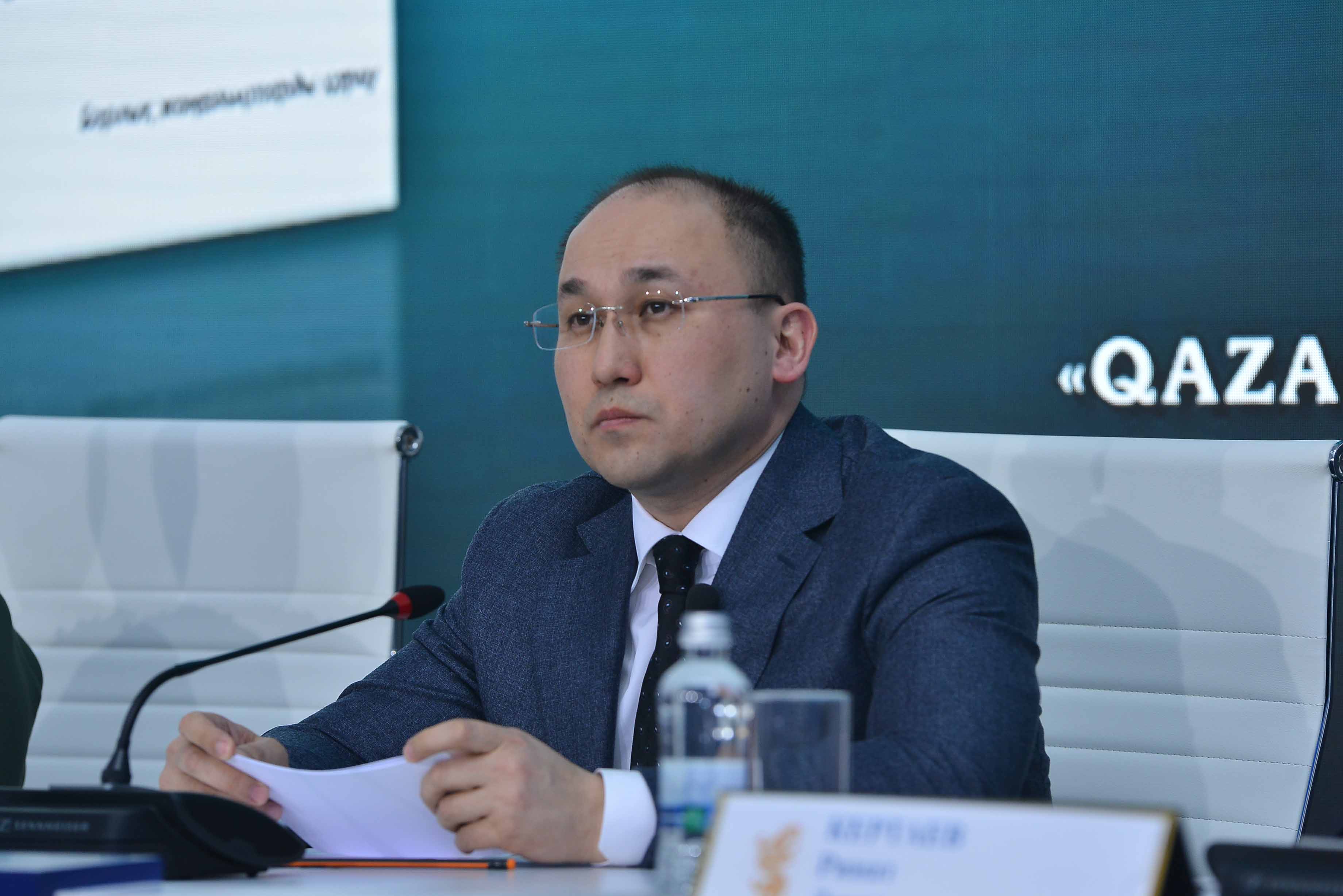 «Qobylandy batyr» jyryn jatqa aıtqanǵa mıllıon teńge beriledi