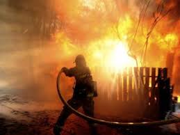 О́rt kezinde qaıtys bolǵan 5 balanyń ata-anasymen psıhologtar jumys istep jatyr