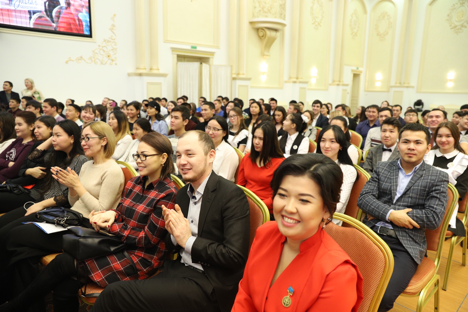 Mańǵystaýda jastar forýmy ótti