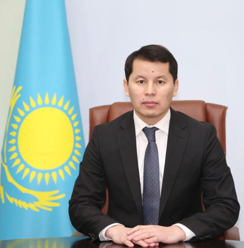 Batys Qazaqstanda mekeme basshylary aýysty