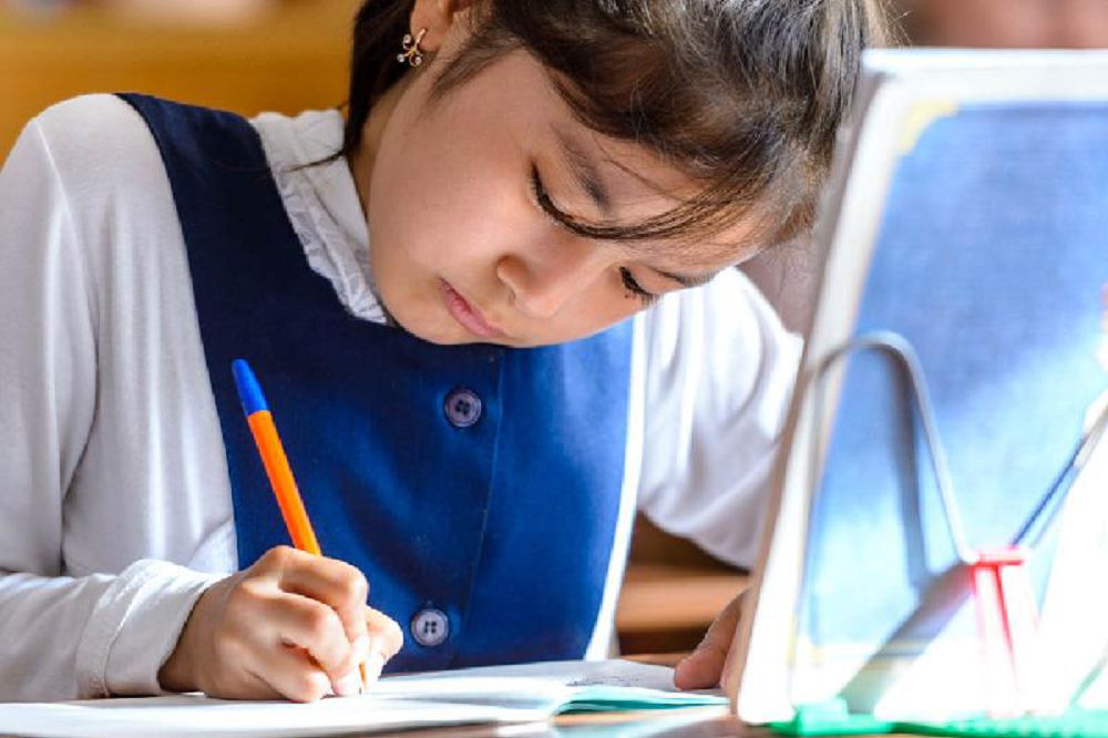 Qos dıplom berýge kóshpek
