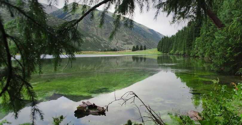 О́tken demalys maýsymynda Jetisýǵa 2 mıllıonǵa jýyq týrıst keldi