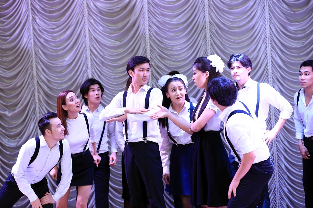 «Jańa ǵasyr» teatry jańa qoıylymyn sahnalady