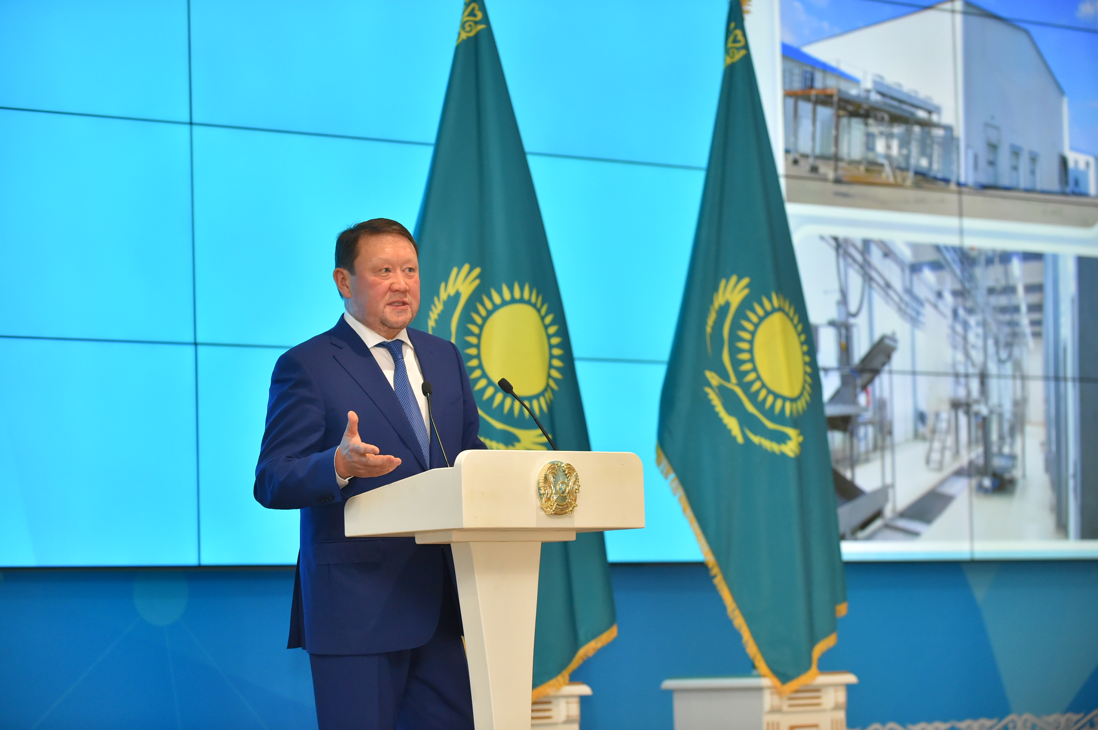 Soltústik Qazaqstan oblysynyń ákimi turǵyndar aldynda esep berdi