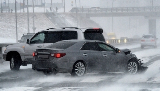 Qozǵalysty retteımin dep aıyppul tóledi