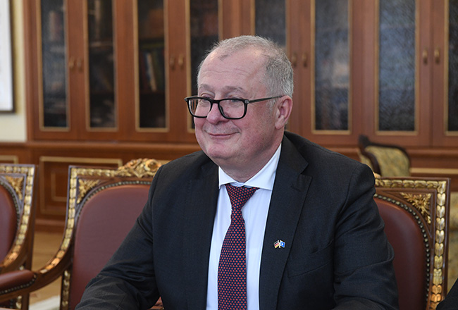 Almaty ákimi Germanııa men Gresııanyń elshilerimen kezdesti