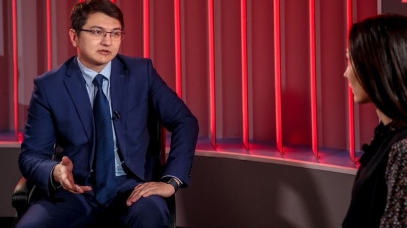 2043 jyldan soń zeınetkerlikke shyǵý úshin eńbek kitapshasy qajet bolmaıdy