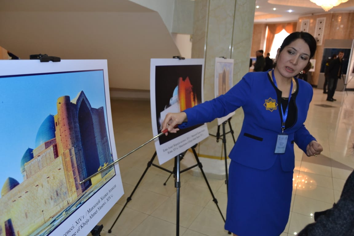 О́zbekstanda «Uly dala muralary» kórmesi ashyldy