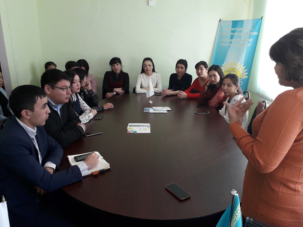 Jastar kásipkerligine arnalǵan «Jas Business» semınary ótti