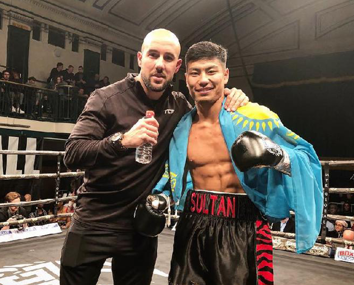 Londonda qazaqstandyq boksshy qarsylasyn nokaýtqa túsirdi