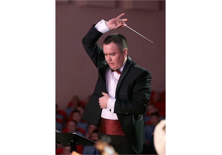 Mýzykanttardy qanattandyrǵan forým