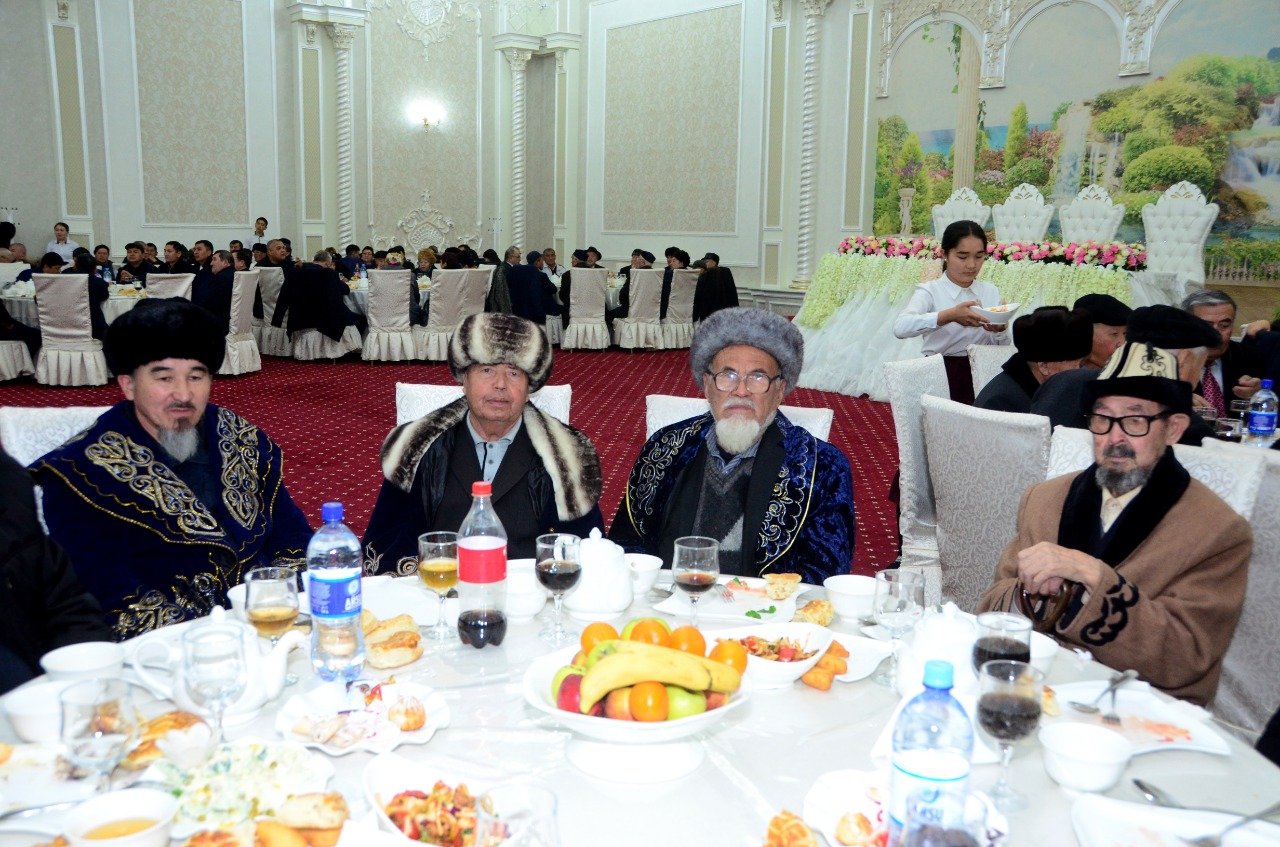 Shymkenttikter kórshilerine izet kórsetti