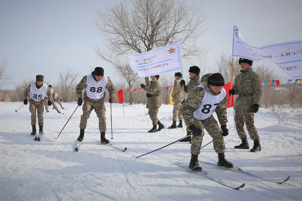 Batystyń úzdik áskerı shańǵyshylary anyqtaldy