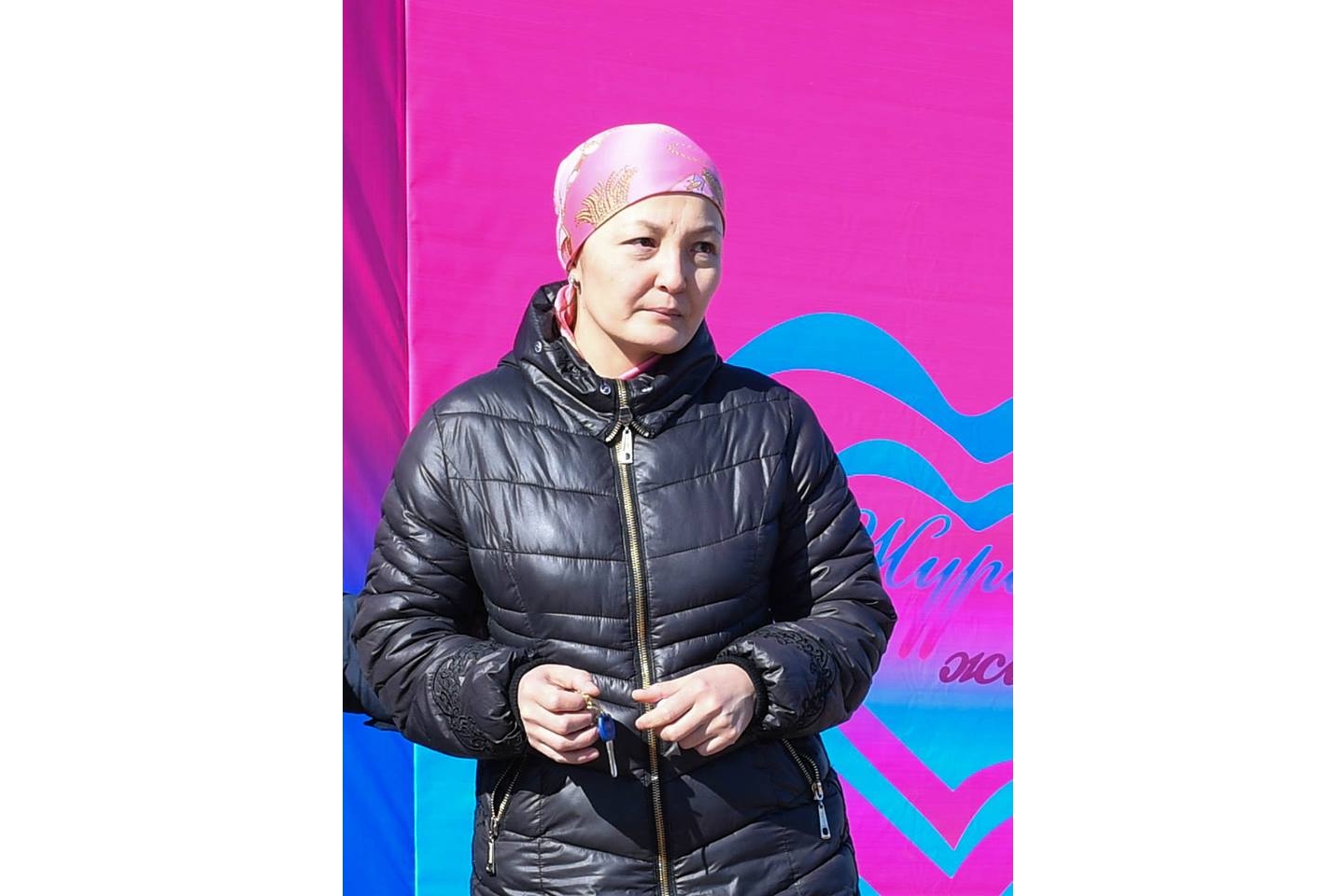 Azaly anaǵa jańa páter berildi