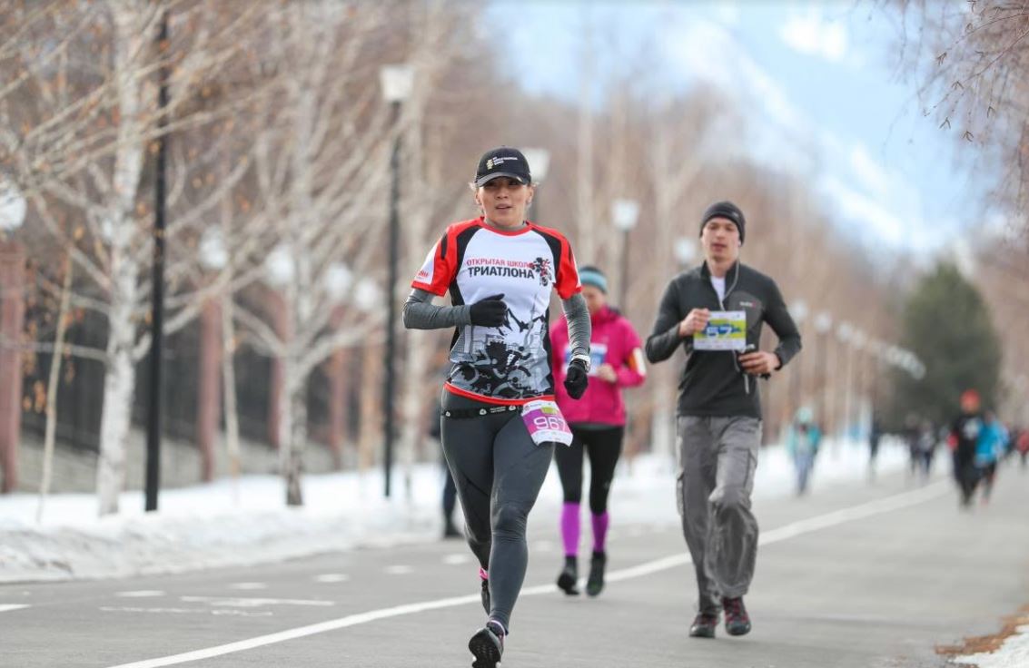 Marafonǵa ózińmen birge 10 dosyńdy erte kel!