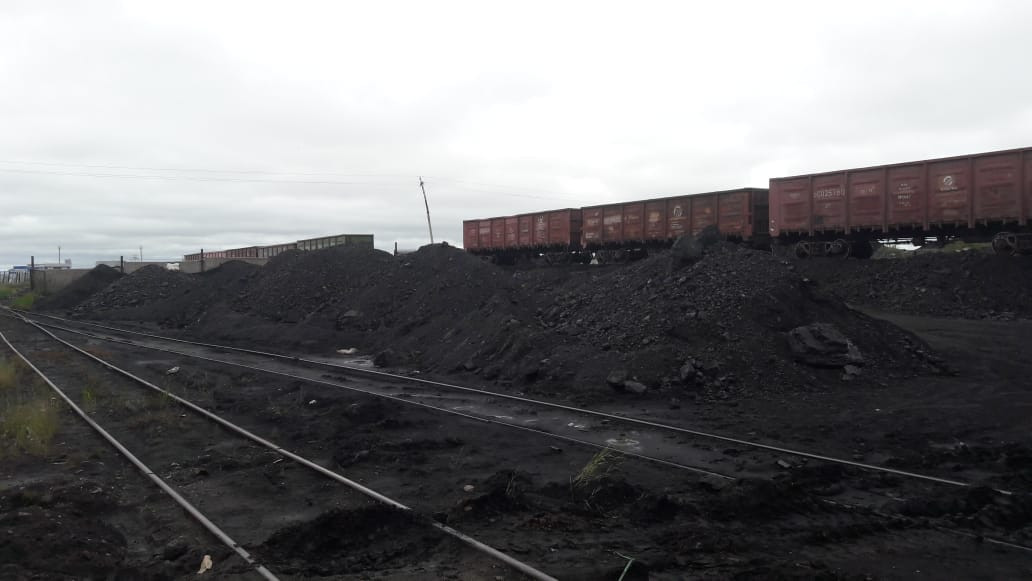 Keshe elordaǵa shamamen 1,5 myń tonna kómir jetkizildi