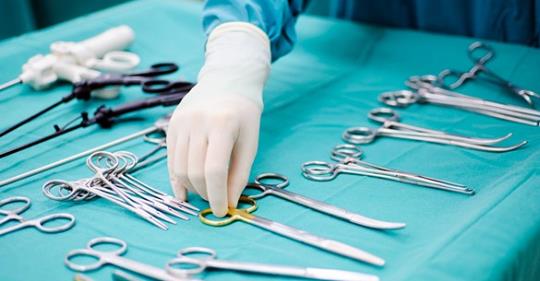 Sheteldikter transplantasııa operasııasyn jasatýda Shymkent dárigerlerine senim artady