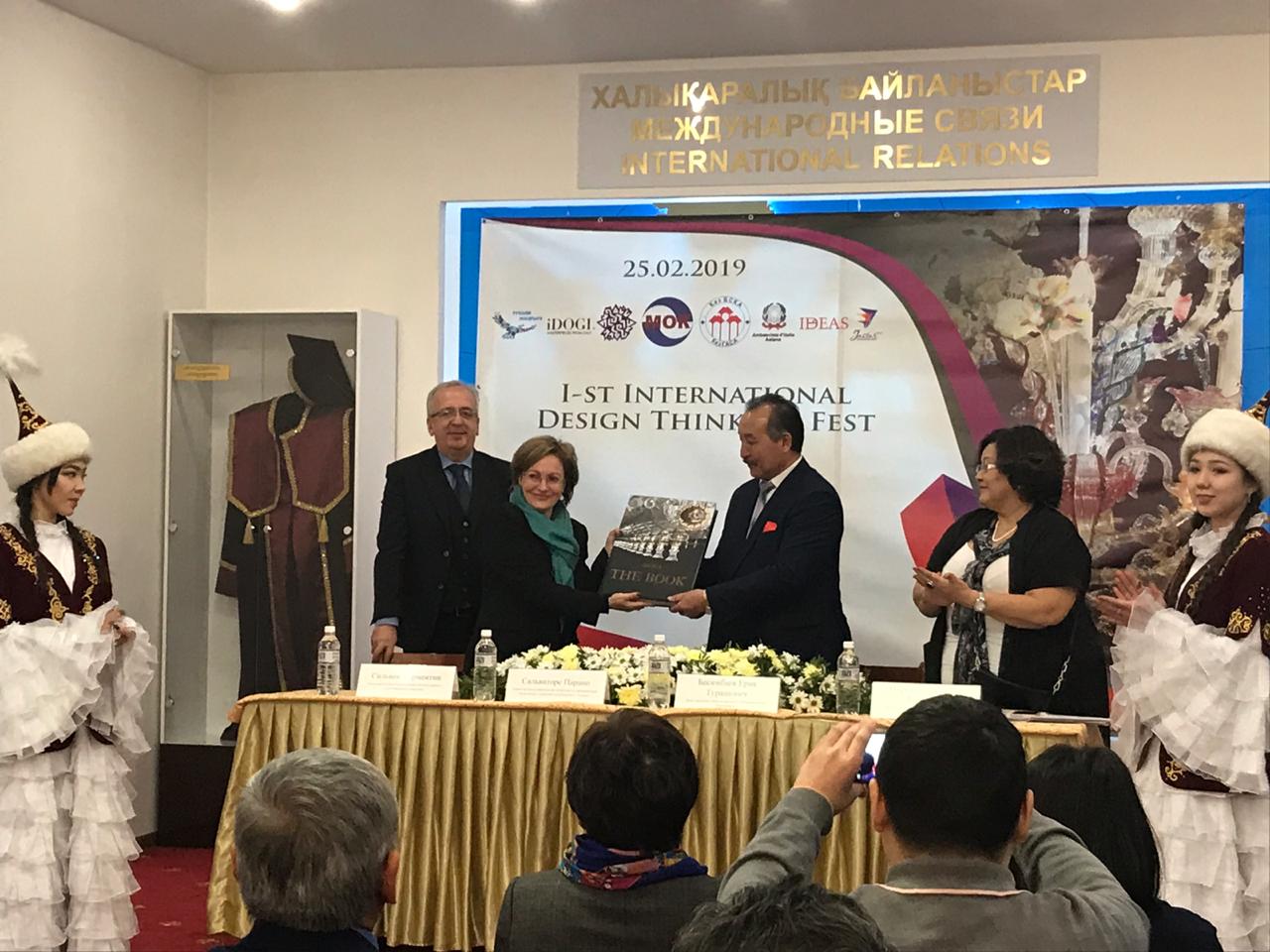 Birinshi Halyqaralyq «Design Thinking Fest» 2019 festıvali ótti