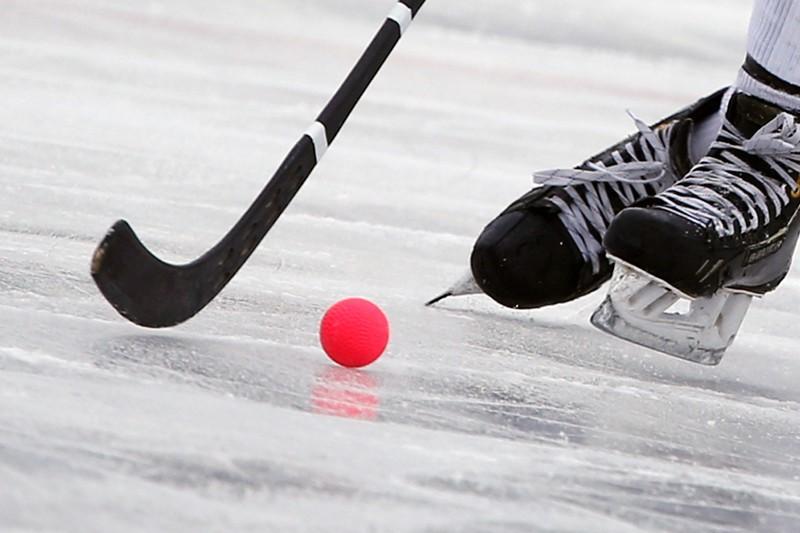 Dopty hokkeı: Qazaqstan quramasy ýnıversıadada alǵashqy matchyn reseıliktermen ótkizedi