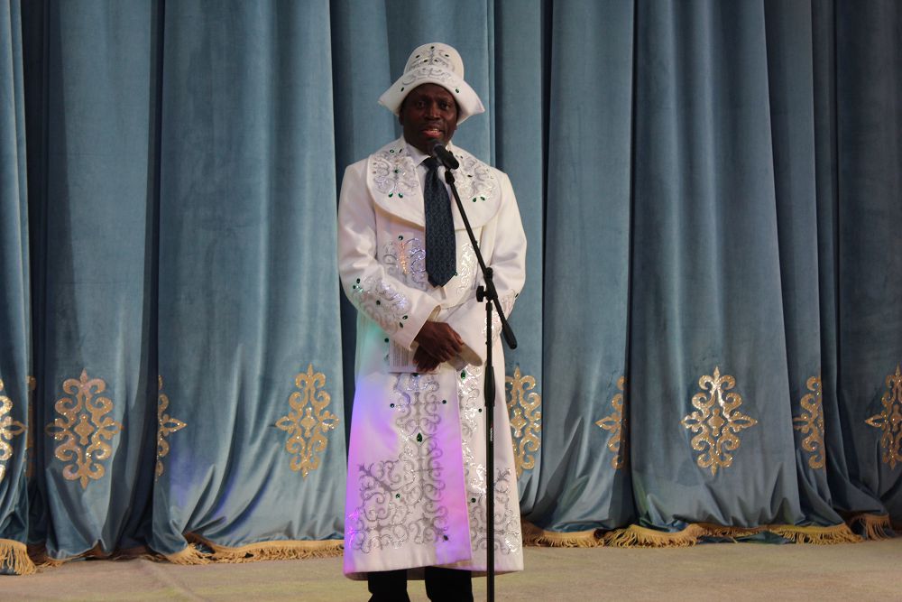 Abaı ánin shyrqaǵan Kams