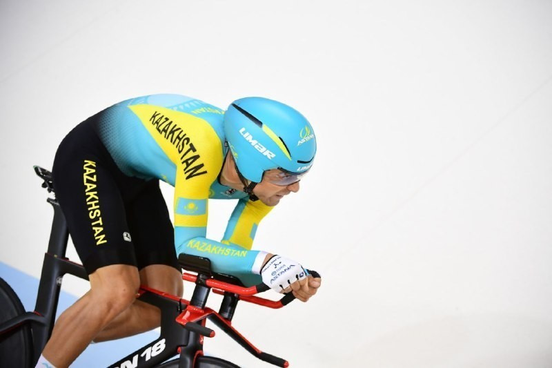 Velotrekten álem chempıonatynyń ekinshi jarys kúni aıaqtaldy