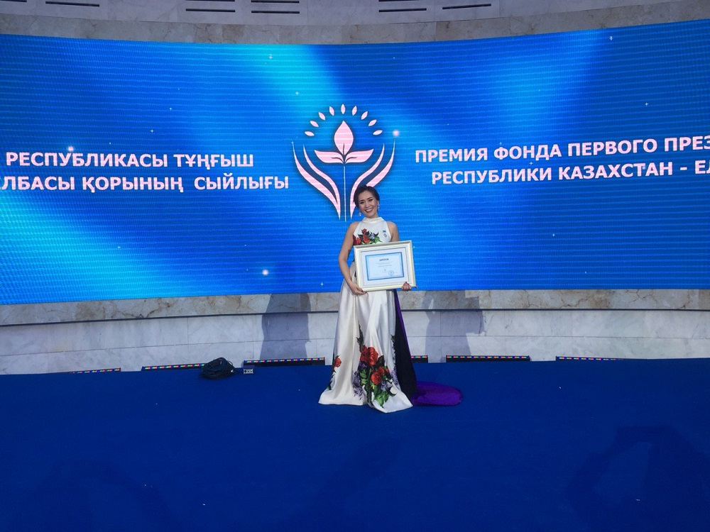 «Astana Opera» solısi Aızada Kaponova Tuńǵysh Prezıdent Qory syılyǵynyń laýreaty atandy