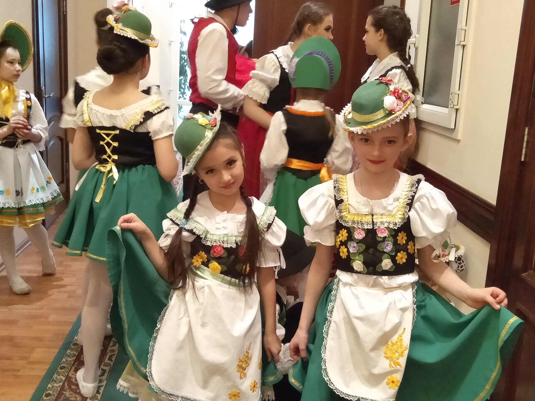 Qazaq jáne nemis tilinde kestelengen «Sálemetsiz be?» sóziniń tarıhy