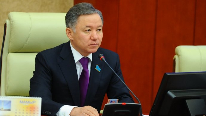 N.Nyǵmatýlın Parlament Palatalarynyń birlesken otyrysyn shaqyrý týraly О́kimge qol qoıdy