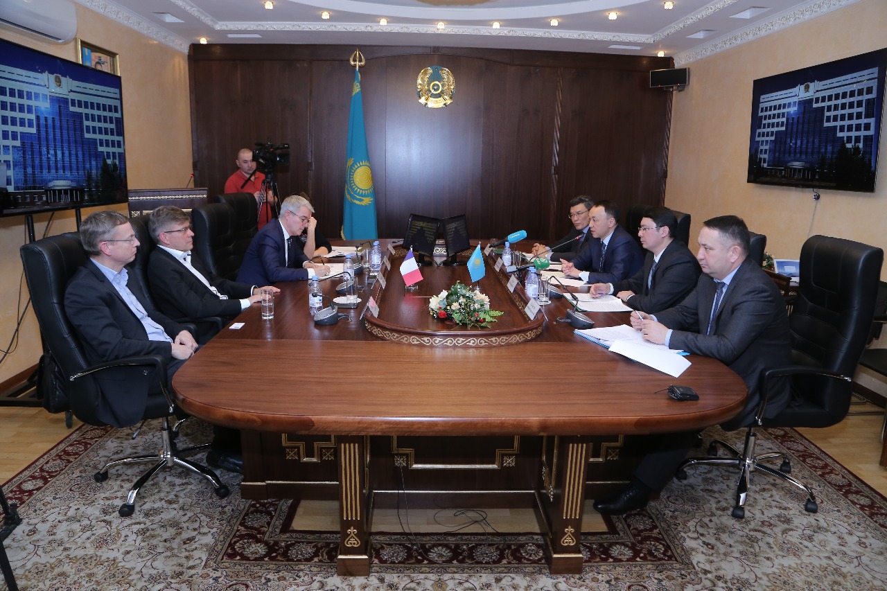 Fransııanyń Qazaqstandaǵy Tótenshe jáne О́kiletti Elshisi Fılıpp Martıne Qostanaı oblysyna keldi