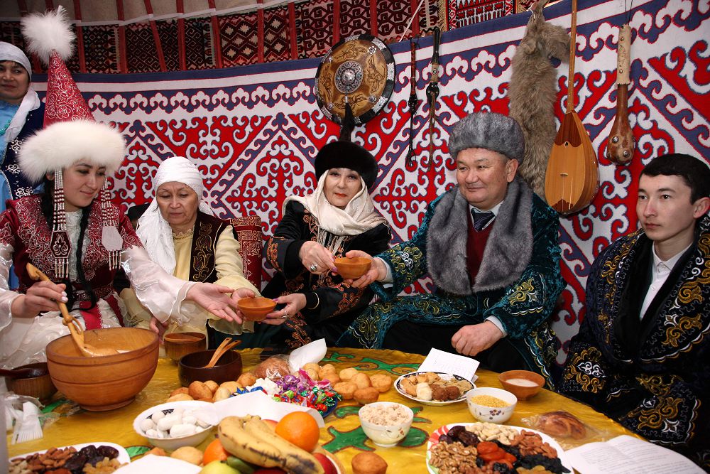 Uly kúndi ulyqtaý («Qazaq» gazetiniń Naýryz meıramyn qalaı dáriptegeni haqynda)