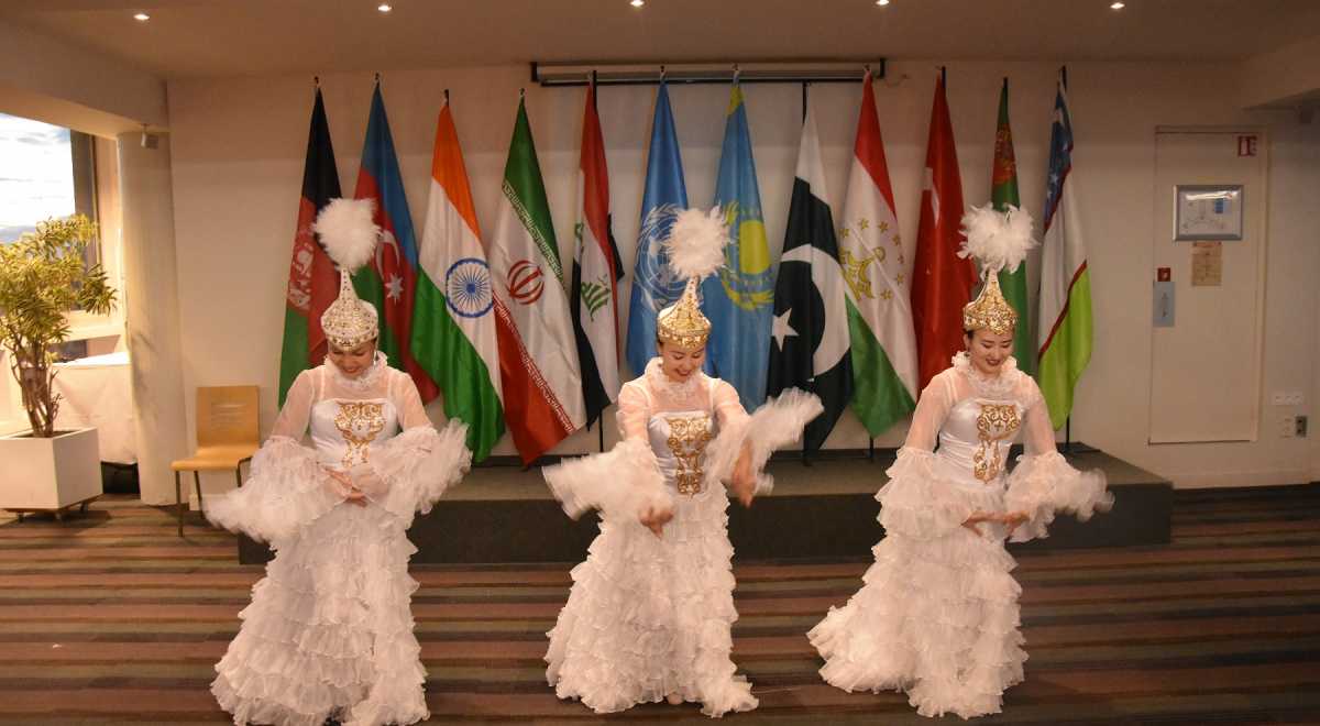 Naýryz meıramyn IýNESKO-da atap ótti