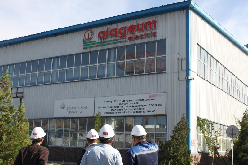 Kentaý transformator zaýytynyń jumysshylary elorda atyn aýystyrý týraly sheshimdi qoldaıdy