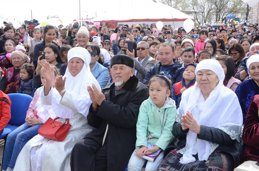 Shymkentte «Naýryz kóktem – Shymqala!» merekelik dýmany ótti