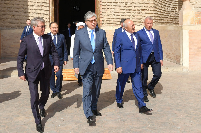 Prezıdent alǵashqy saparyn nelikten Túrkistannan bastaǵanyn túsindirdi