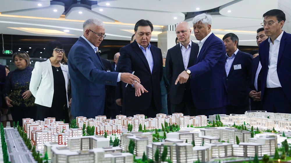 A.Mamın Prezıdenttiń sý tasqyny kezeńine daıyndyq jónindegi tapsyrmalarynyń oryndalýymen tanysty