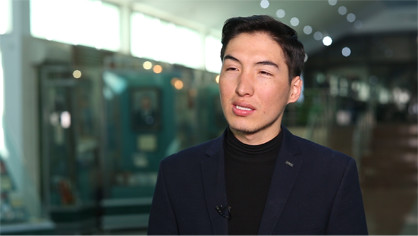 Jalǵyz raıhan jáýdirep jazǵa qaldy